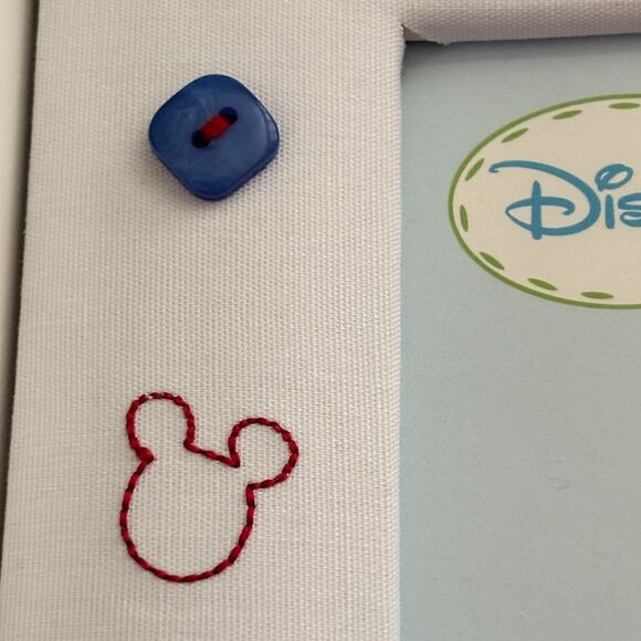 Little Charmer Disney Fabric Photo Frame 6"x4" Photo Nursery Baby Gift Boxed - Picture 3 of 6